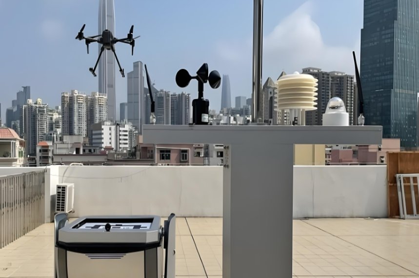 Drone navigation spoofing device on city rooftop for anti - UAV defense